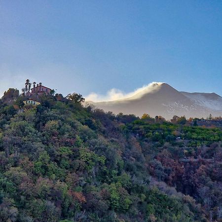 Villa Panoramica Dell'Etna SantʼAlfio Екстериор снимка