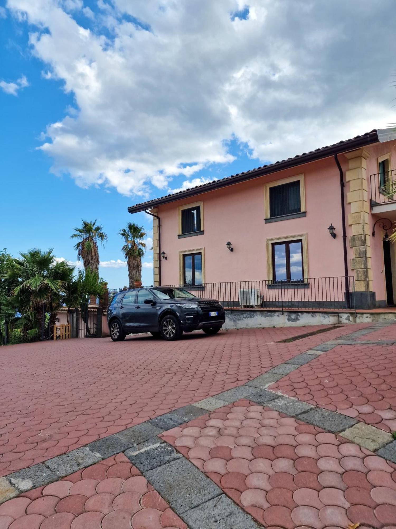 Villa Panoramica Dell'Etna SantʼAlfio Екстериор снимка